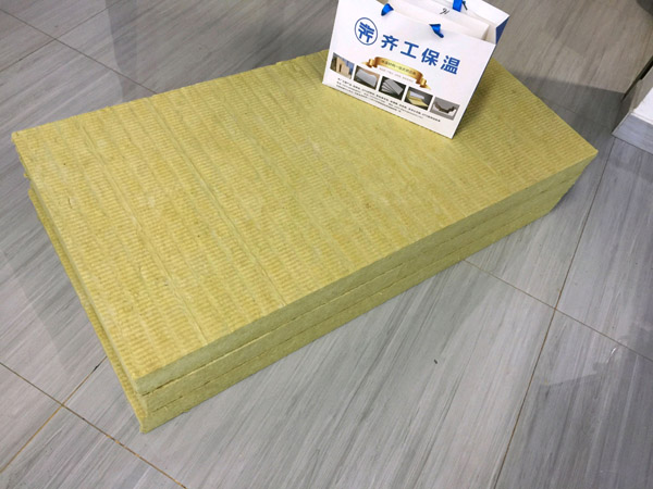 �ؑc�Gɫ�����c������(ji��)�܂䰸